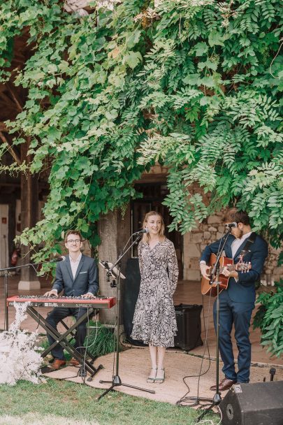 Un mariage au Domaine de la Dame Blanche en Gironde - Photos : Jérémy Boyer - Wedding planner : Sparkly - Blog mariage : La mariée aux pieds nus