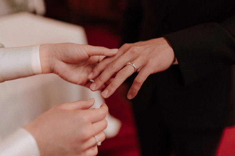 Un mariage au Domaine de la Fée Verte dans le Vexin - Photos : Lika Banshoya - Blog mariage : La mariée aux pieds nus