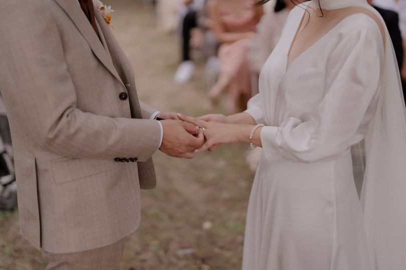 Un mariage aux Domaines de Patras en Provence - Photos : Lika Banshoya - Blog mariage : La mariée aux pieds nus