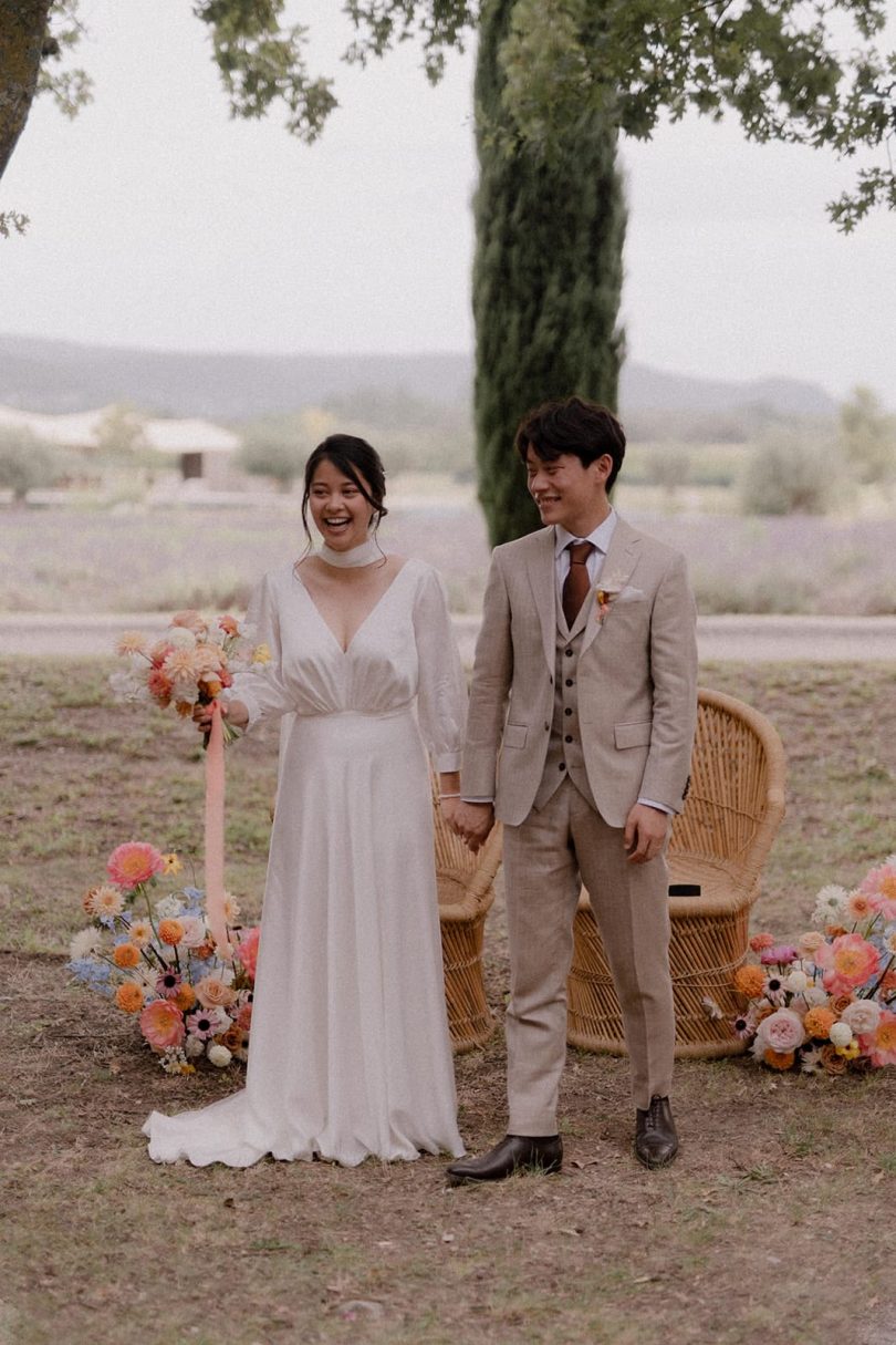 Un mariage aux Domaines de Patras en Provence - Photos : Lika Banshoya - Blog mariage : La mariée aux pieds nus