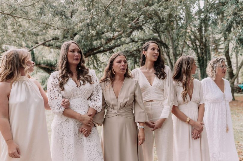 Un mariage au Domaine de Perrotin près de Bordeaux - Photos : Les Bandits - Blog mariage : La mariée aux pieds nus