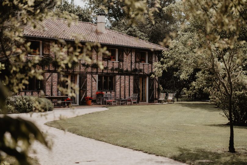 Un mariage au Domaine de Petiosse dans les Landes - Photos : Patricia Hendrychova Estanguet - Blog mariage : La mariée aux pieds nus