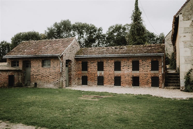 Un mariage au Domaine de Ronsard dans le Perche - Photos : Samantha Guillon - Blog mariage : La mariée aux pieds nus