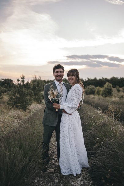 Un mariage au Domaine de Sarson en Provence - Photos : Albane Delacommune - Blog mariage : La mariée aux pieds nus