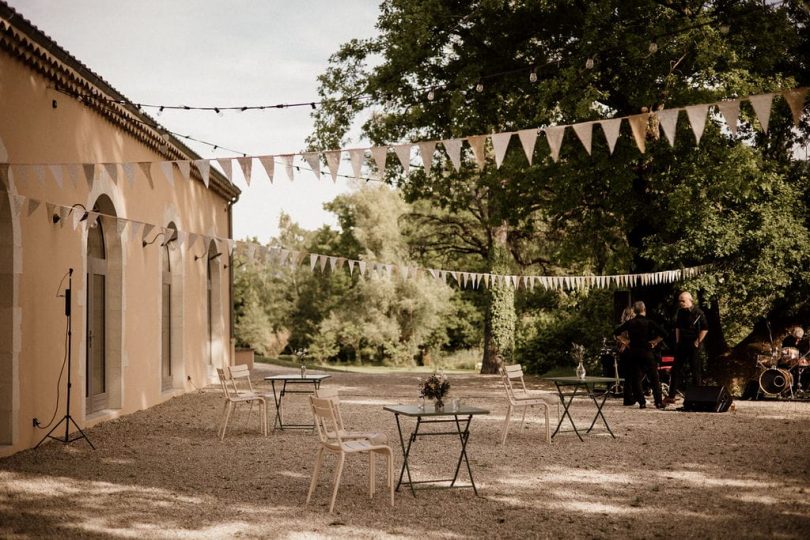 Un mariage au Domaine des Blacons en Provence - Photos : Dall'k - Blog mariage : La mariée aux pieds nus