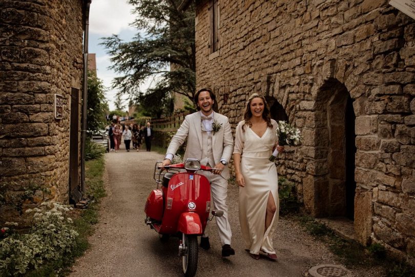 Un mariage au Domaine du Grand Nanteux en Bourgogne - Photos : Dall'k - Blog mariage : La mariée aux pieds nus