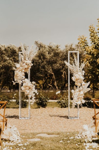 Un mariage au Domaine du Petit Roulet en Provence - Photos : Ghania Iratni - Blog mariage : La mariée aux pieds nus