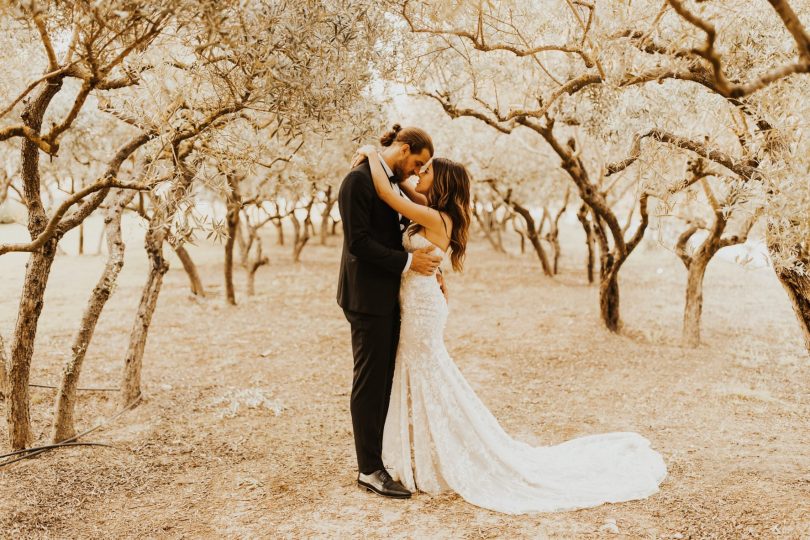 Un mariage au Domaine du Petit Roulet en Provence - Photos : Ghania Iratni - Blog mariage : La mariée aux pieds nus