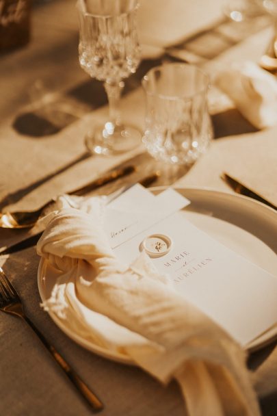 Un mariage au Domaine du Petit Roulet en Provence - Photos : Ghania Iratni - Blog mariage : La mariée aux pieds nus