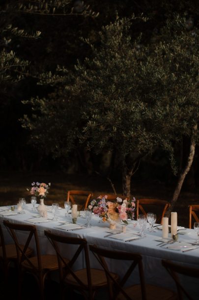 Un mariage au Domaine du Rey dans le Gard - Photos : Pinewood Weddings - Blog mariage : La mariée aux pieds nus