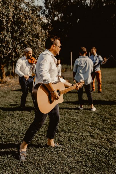 Un mariage au Domaine Launay Chauvel près de Rennes en Bretagne - Photos : Medhi Hemart - Blog mariage : La mariée aux pieds nus