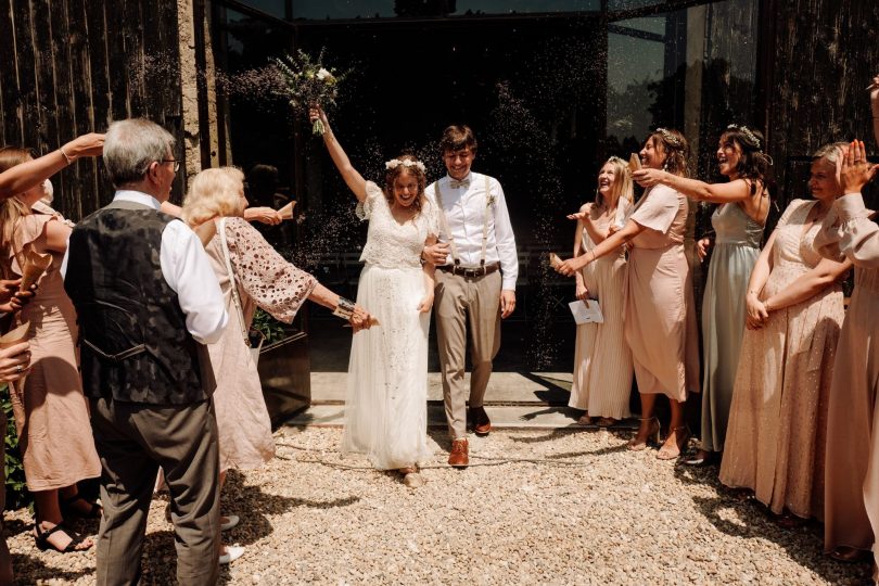 Un mariage au Domaine du Petit Roulet en Provence - Photos : Gabriel Lelièvre - Blog mariage : La mariée aux pieds nus