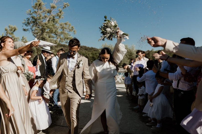 Un mariage aux Domaines de Patras en Provence - Photos : Coralie Lescieux - Blog mariage : La mariée aux pieds nus