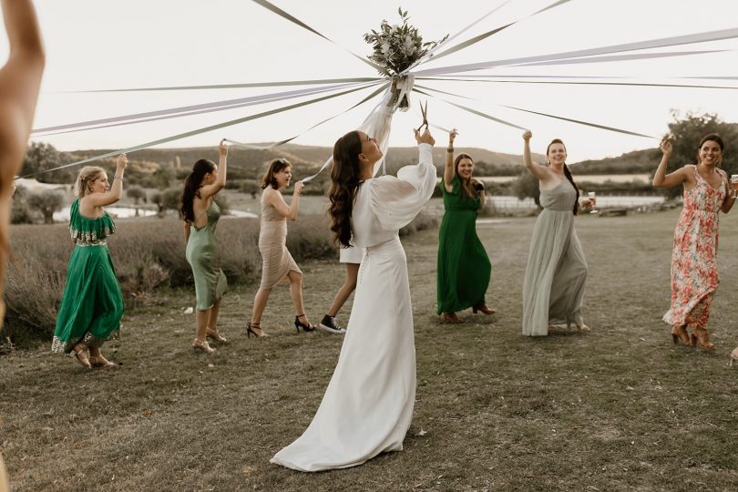 Un mariage aux Domaines de Patras en Provence - Photos : Coralie Lescieux - Blog mariage : La mariée aux pieds nus