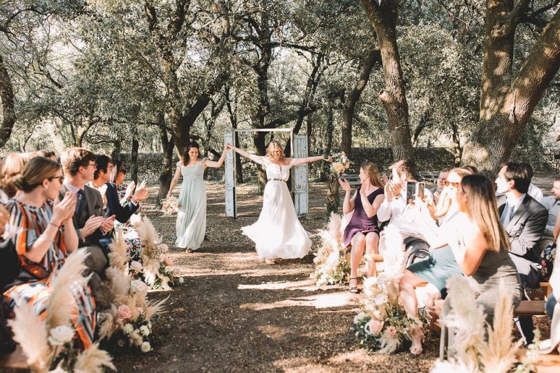 Un mariage aux Domaines de Patras en Provence - Photographe : Les Bandits - Blog mariage : La mariée aux pieds nus