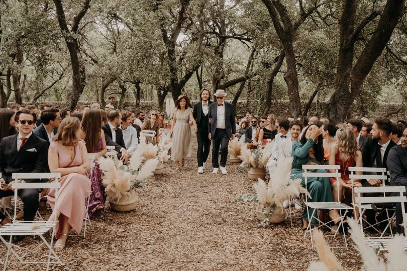 Un mariage aux Domaines de Patras en Provence - Photos : The Quirky - Blog mariage : La mariée aux pieds nus