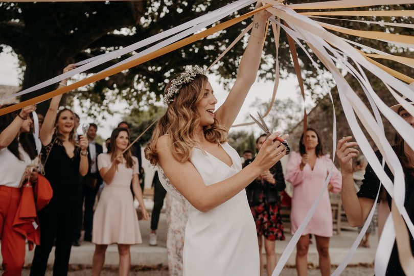 Un mariage aux Domaines de Patras en Provence - Photos : The Quirky - Blog mariage : La mariée aux pieds nus