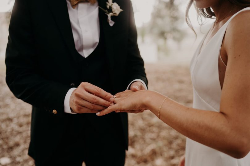 Un mariage aux Domaines de Patras en Provence - Photos : The Quirky - Blog mariage : La mariée aux pieds nus