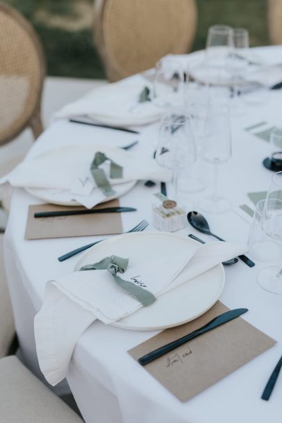 Un mariage à la Maison Claudie en Drôme Provençale - Photos : Nicolas Launay - Blog mariage : La mariée aux pieds nus