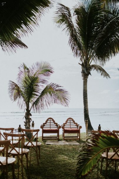 Un mariage éco-responsable en petit comité à La Réunion - Photos : Photography by Chloé - Blog mariage : La mariée aux pieds nus