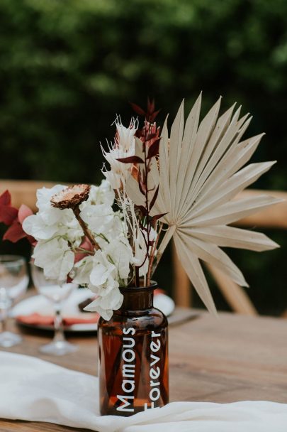 Un mariage éco-responsable en petit comité à La Réunion - Photos : Photography by Chloé - Blog mariage : La mariée aux pieds nus