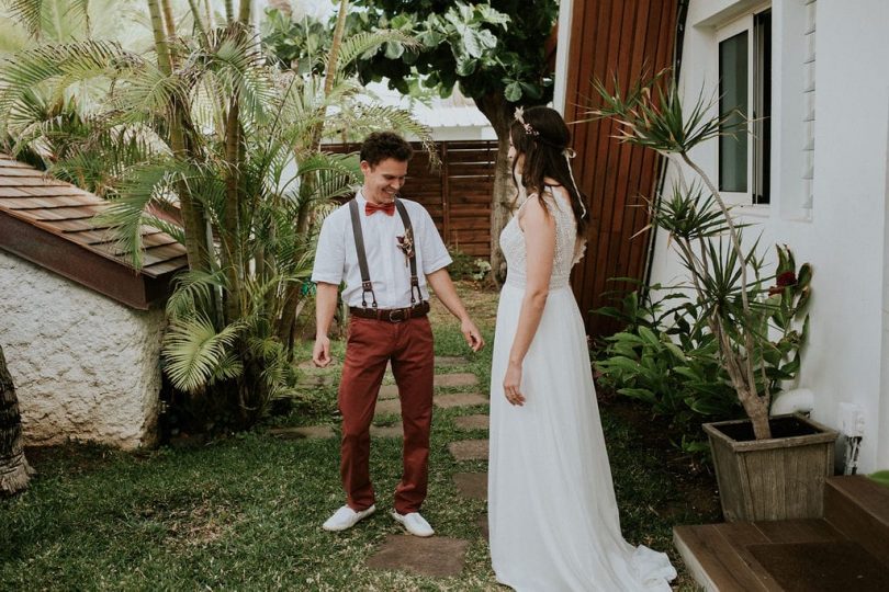 Un mariage éco-responsable en petit comité à La Réunion - Photos : Photography by Chloé - Blog mariage : La mariée aux pieds nus