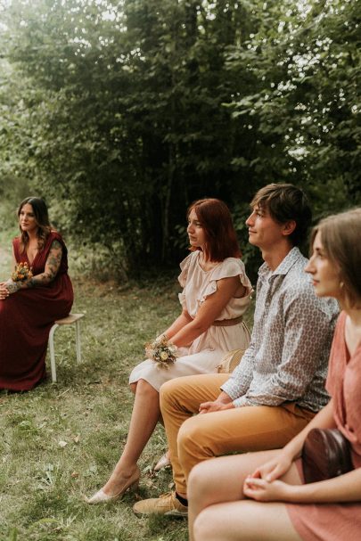 Un mariage éco-responsable au Bois Basalte en Auvergne - Photos : Anne Sophie Benoit - Blog mariage: : La mariée aux pieds nus