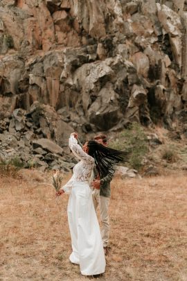 Un mariage éco-responsable au Bois Basalte en Auvergne - Photos : Anne Sophie Benoit - Blog mariage: : La mariée aux pieds nus