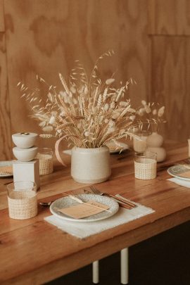 Un mariage éco-responsable au Bois Basalte en Auvergne - Photos : Anne Sophie Benoit - Blog mariage: : La mariée aux pieds nus