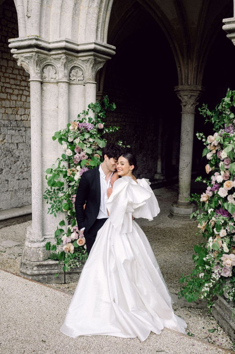 Un mariage élégant à l'Abbaye de Fontaine Guérard - Photos : Alexia Privitera - Blog mariage : La mariée aux pieds nus