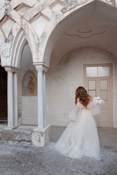 Un mariage élégant sur la côte Amalfitaine en Italie - Photos : Pinewood Weddings : Blog mariage : La mariée aux pieds nus