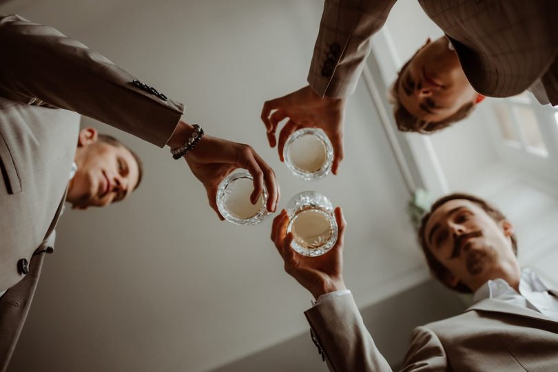 Un mariage élégant au Château de Villers Bocage en Normandie - Photos : Moonrise Photography - Blog mariage : La mariée aux pieds nus