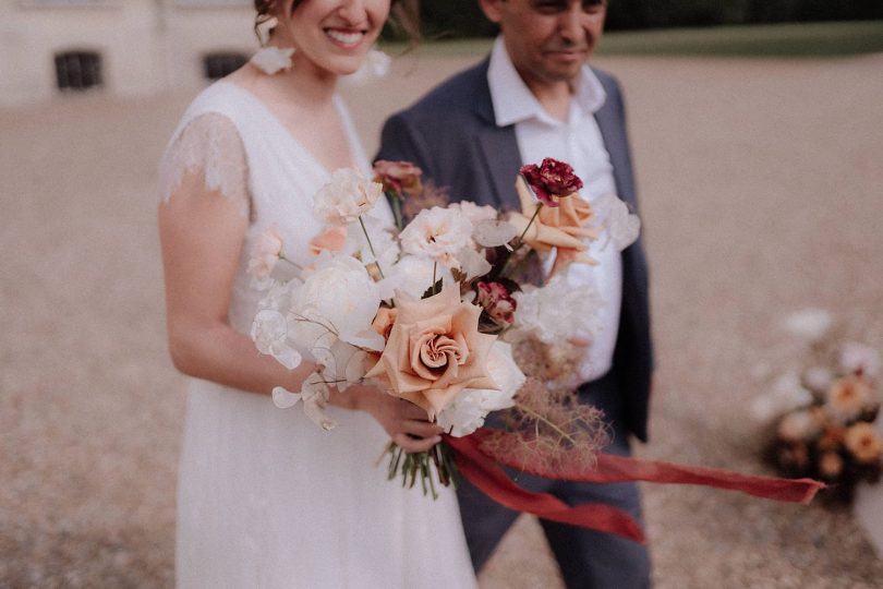 Un mariage élégant au Château de Dangu en Normandie - Photos : Lika Banshoya - Blog mariage : La mariée aux pieds nus