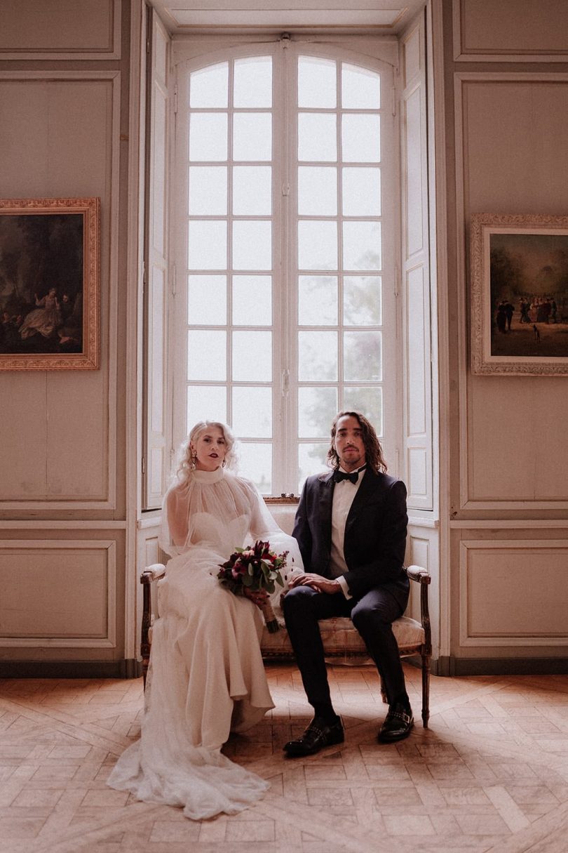 Un mariage élégant au Château de Carsix en Normandie - Photos : Lika Banshoya - Blog mariage : La mariée aux pieds nus