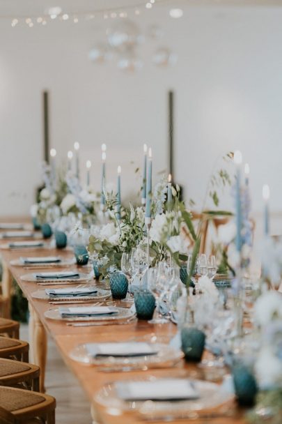 Un mariage élégant au Château de Varenne en Bourgogne - Photos : Photography by Chloé - Blog mariage : La mariée aux pieds nus