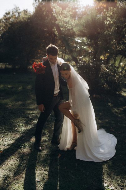 Un mariage élégant au Domaine de Ribaute près de Béziers - Photos : Mathilde B Photographe - Blog mariage : La mariée aux pieds nus