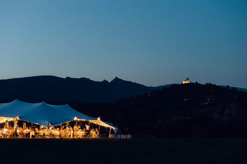 Un mariage élégant en Provence - Photos : Capyture -Blog mariage : La mariée aux pieds nus