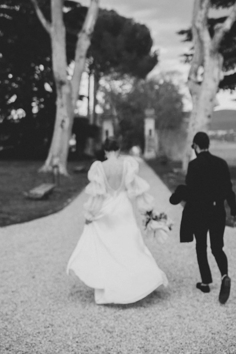 Un mariage élégant en noir et blanc au Domaine Walbaum - Photos : Gwen Dumoulin - Blog mariage : La mariée aux pieds nus