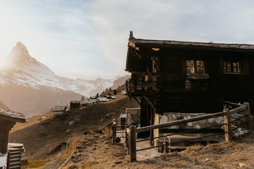 Un elopement bohème à Zermatt en Suisse - Photos : Cécilia Hofer - Blog mariage : La mariée aux pieds nus