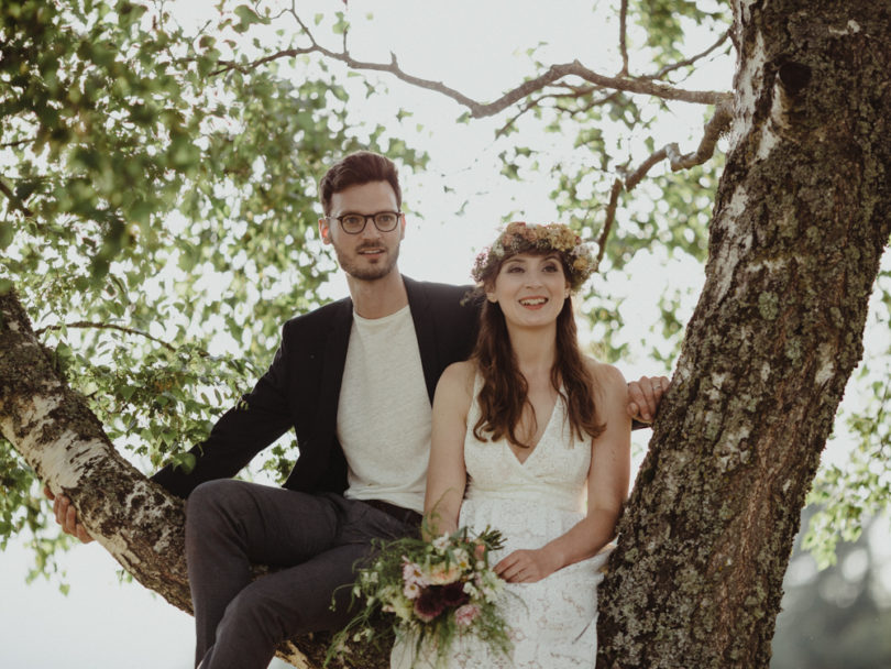 Un mariage petit budget en petit comité dans une auberge des Vosges - A découvrir sur le blog mariage www.lamarieeauxpiedsnus.com - Photos : Capyture