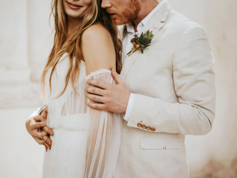Un elopement en vert et blanc - A découvrir sur le blog mariage www.lamarieeauxpiuedsnus.com - Photos : Pinewood Weddings