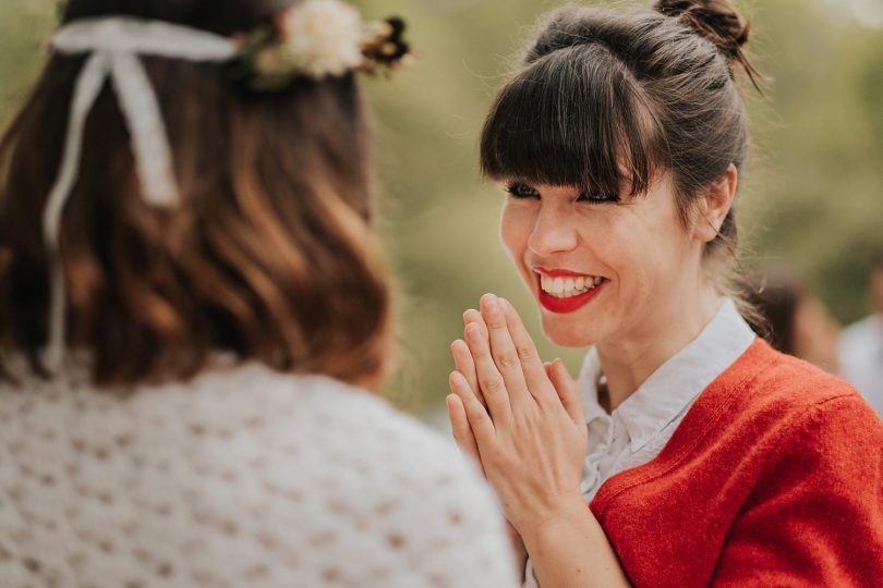 Des fiançailles sous la pluie dans une bergerie du Var - Photos : VAléry Villard - Blog mariage : La mariée aux pieds nus