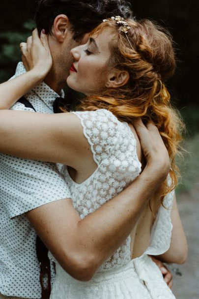 Un mariage folk en Suisse - La bohème photographie - La mariée aux pieds nus