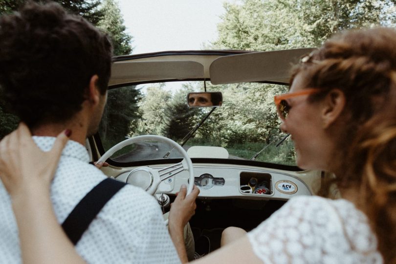 Un mariage folk en Suisse - La bohème photographie - La mariée aux pieds nus