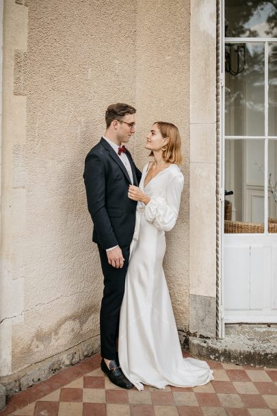 Un mariage en petit comité au Château de Fretoy en Bourgogne - Photos : Lifestories Wedding - Blog mariage : La mariée aux pieds nus