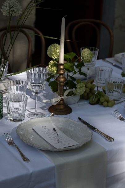 Un mariage au Galinier de Lourmarin en Provence - Photos : Mathilde Caelicia - Blog mariage : La mariée aux pieds nus