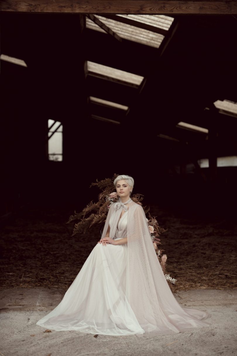 Un mariage aux Gites du Berger en Auvergne - Arty Photos - Blog mariage : La mariée aux pieds nus