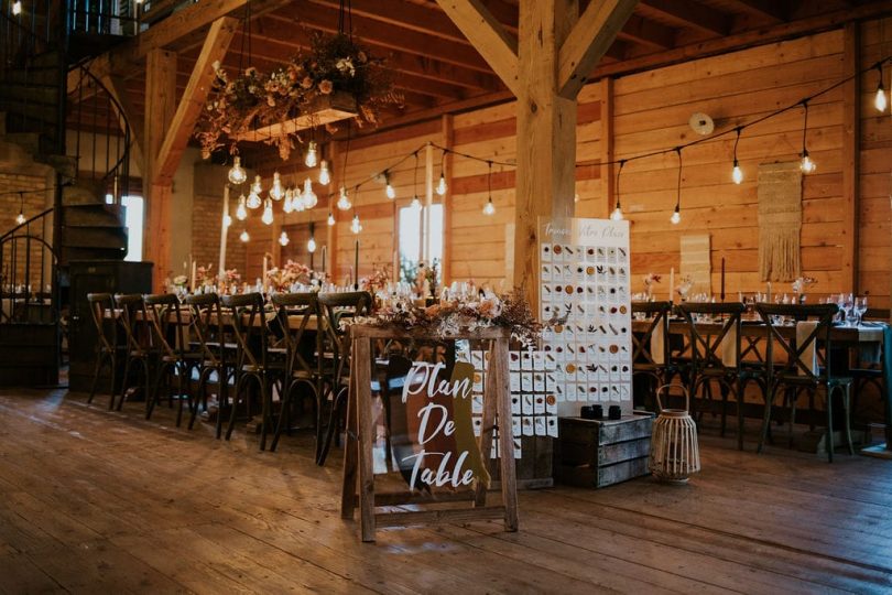 Un mariage en hiver à La Drille au bord de l'eau en Alsace - Photos : Photography by Chloé - Blog mariage : La mariée aux pieds nus