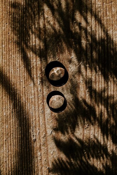 Un mariage en hiver à La Drille au bord de l'eau en Alsace - Photos : Photography by Chloé - Blog mariage : La mariée aux pieds nus