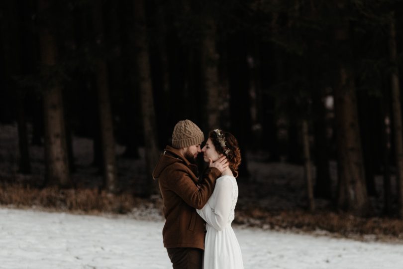 Un mariage en hiver sous la neige en Alsace - Photos : Capyture - Blog mariage : La mariée aux pieds nus